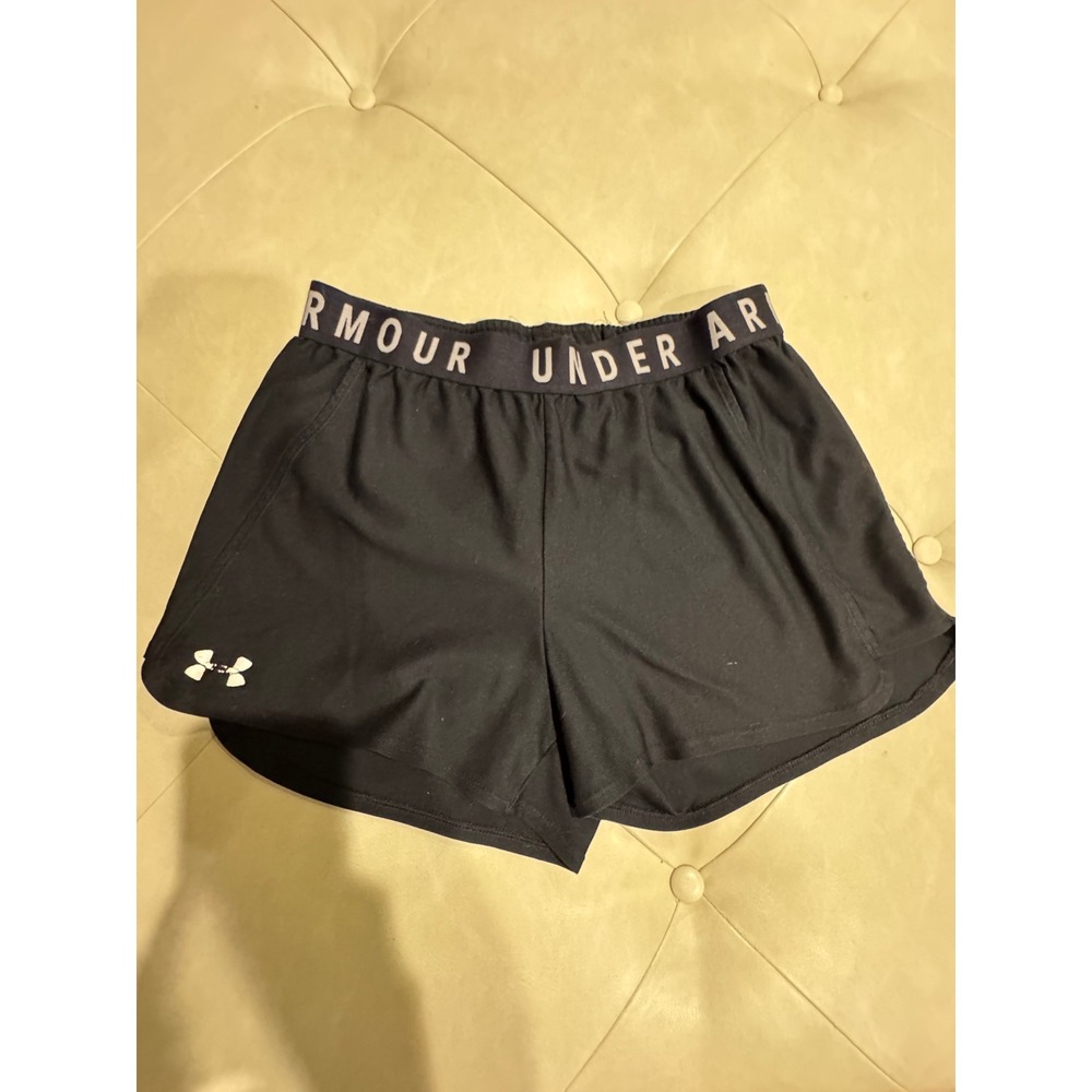 Under Armour Womens HeatGear Loose Fit Athletic Shorts Black Medium Logo Waist